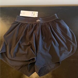 ALO Yoga Black Women's Athletic Shorts with Elastic Logo Waistband